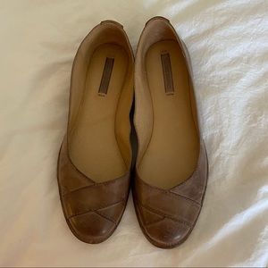 Frye Ember taupe flat size 8